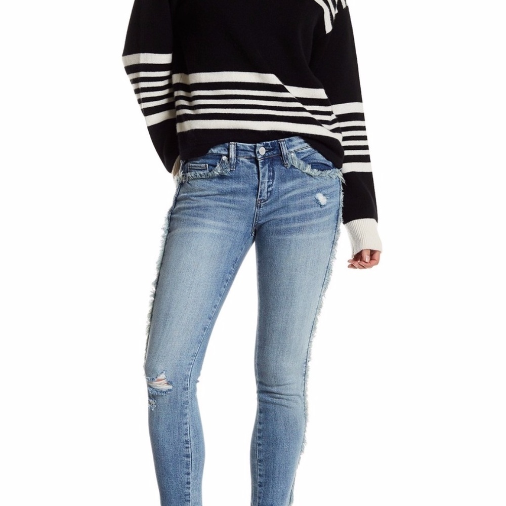 BLANKNYC Denim Frays for Days Crop Jeans